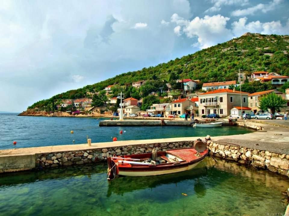 Apartman Legac Starigrad  Ngoại thất bức ảnh